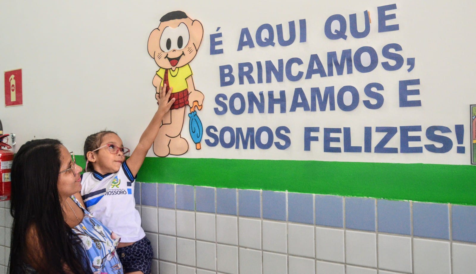 Após obras realizadas, UEI Thereza Néo é entregue à população do Santo Antônio