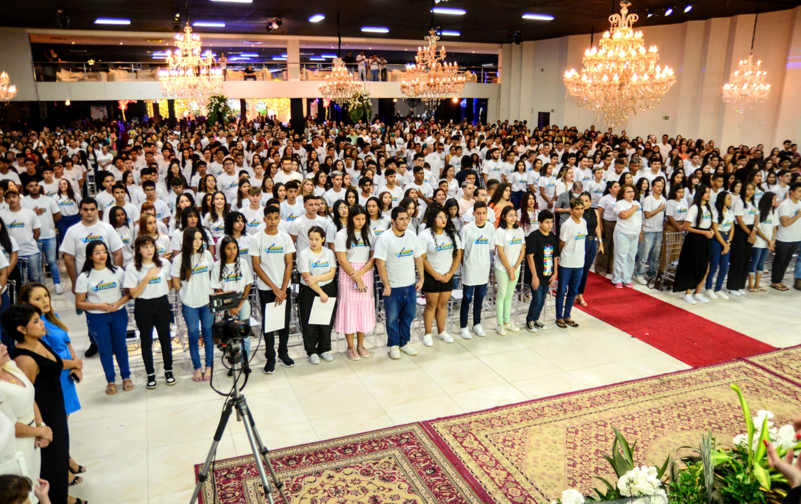 Mil jovens se formam na 1ª turma do programa "Jovem do Futuro" em Mossoró