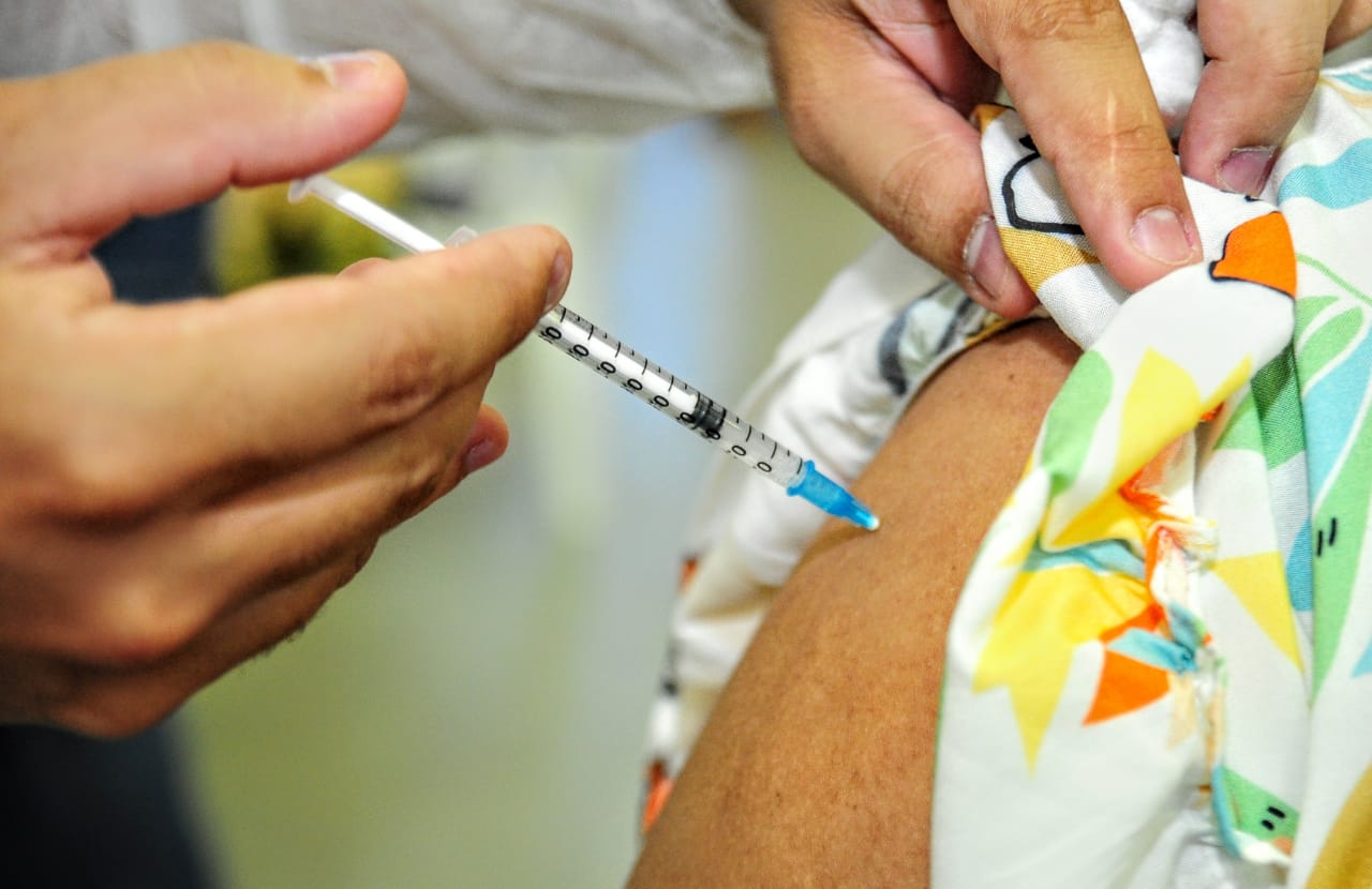 Covid-19: Mossoró vacina pessoas com comorbidades dos 25 anos ou mais