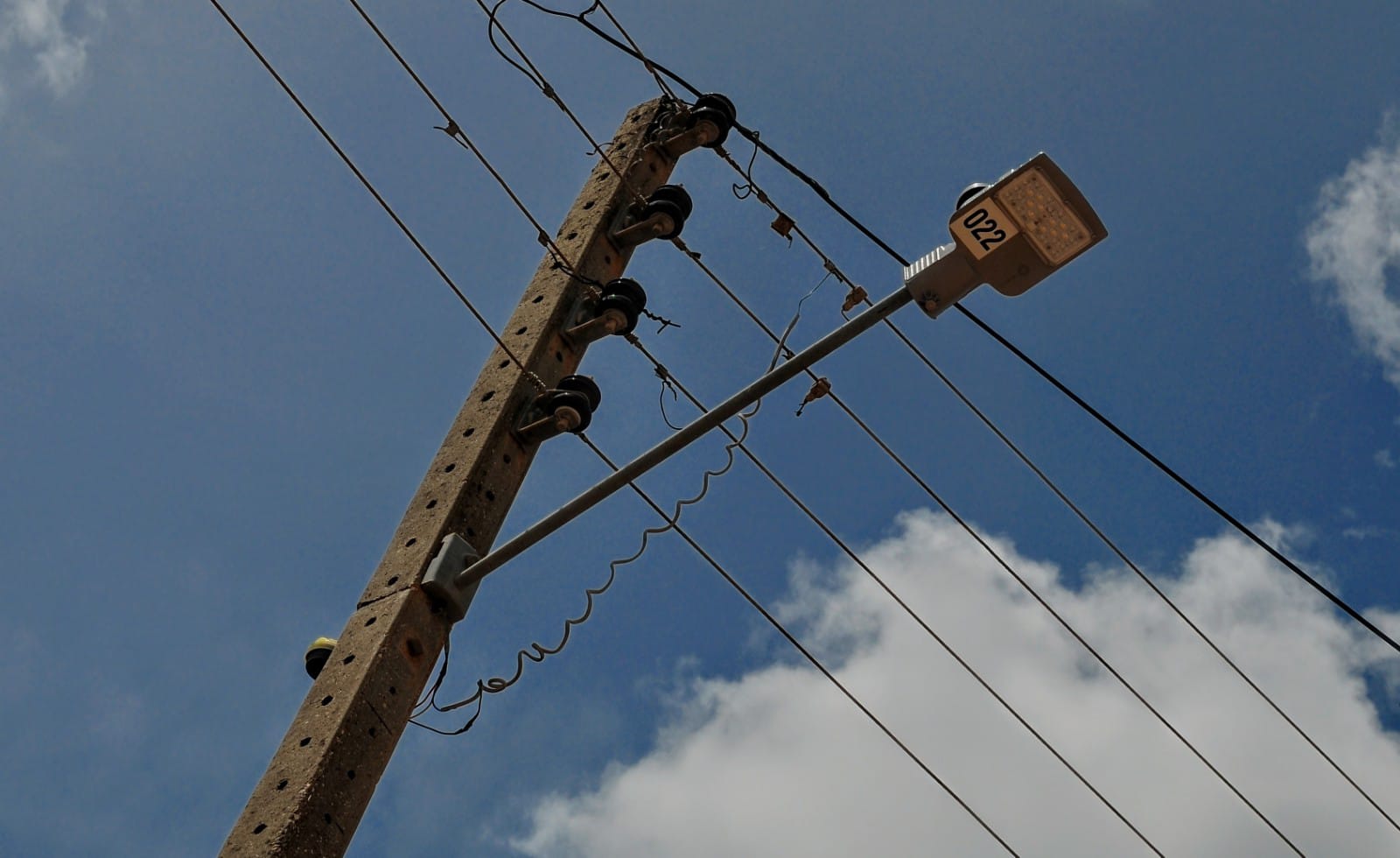 “Mossoró Iluminada”: Lâmpadas de LED são instaladas no Sítio Santana