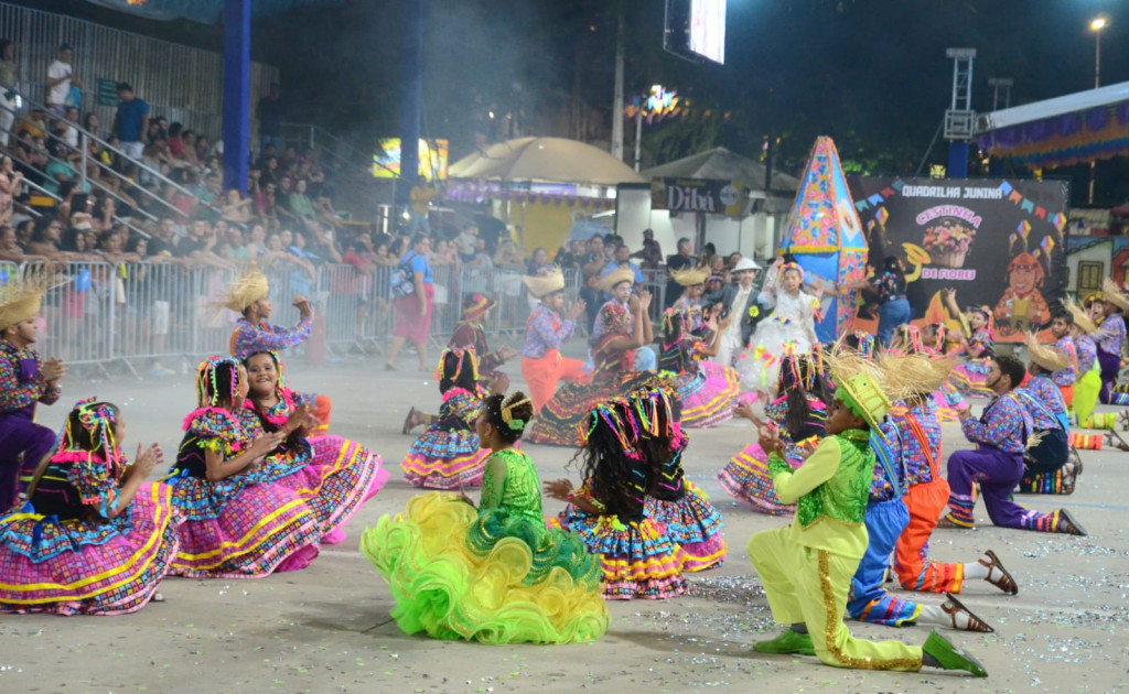 2ª noite do Festival de Quadrilhas municipal reuniu centenas de pessoas na Arena Deodete Dias — Foto: Wilson Moreno(Secom/PMM)